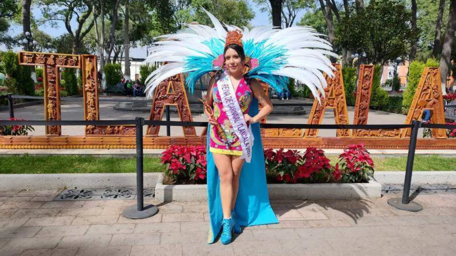 REINA DE CARNAVAL LUPITA 2